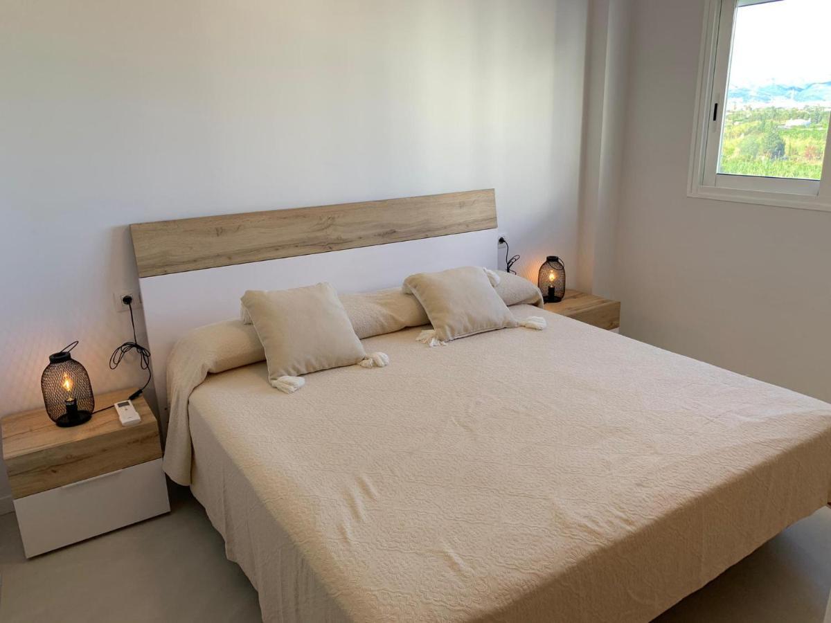 Beautiful Apartment With Pool Near The Beach Oliva Buitenkant foto